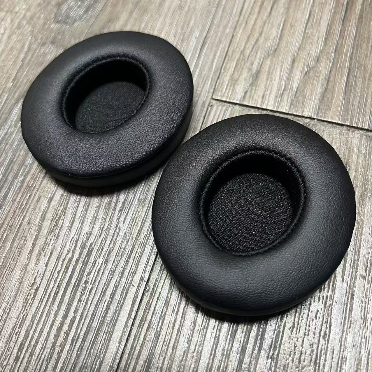 100% Original แผ่นรองหูฟังสําห - Beats Headphone Solo 4 บทวิจารณ์และราคา